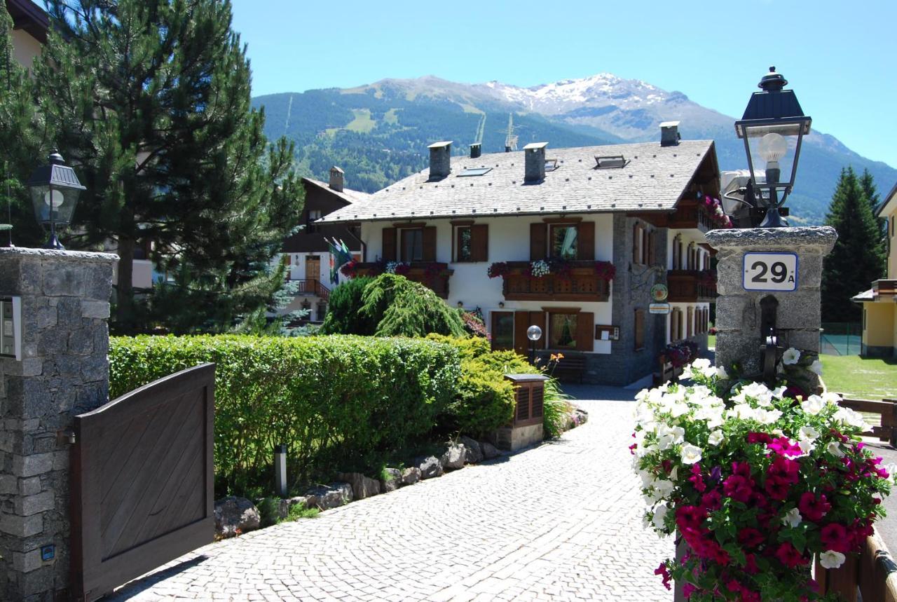 Chalet Gardenia Bormio Exterior photo